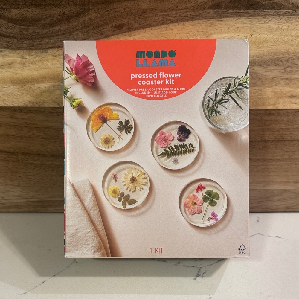Mondo Llama Pressed Flower Coaster Kit